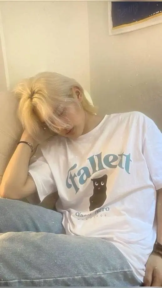 Talkie AI - Chat with Felix