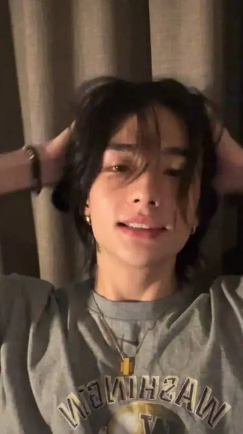 Talkie AI - Chat with Hyunjinnie:) 