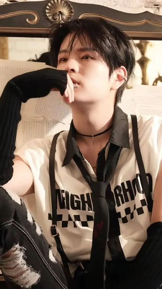 Talkie AI - Chat with Seungminnie!