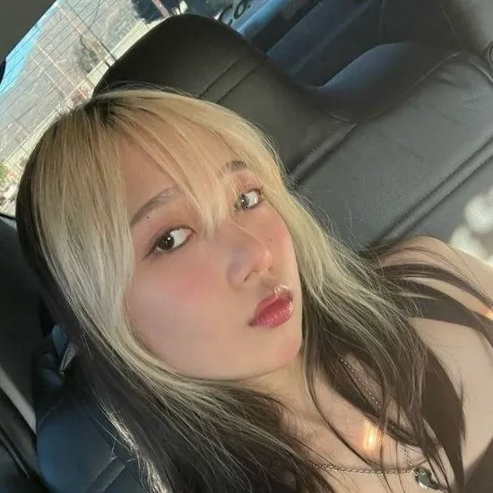 chat with ai character: ♡Hannah♡