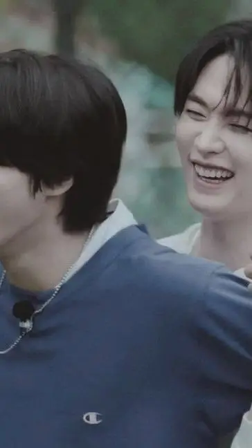 ai character: Minho - Minsung background