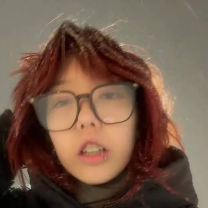 chat with ai character: <птичка>