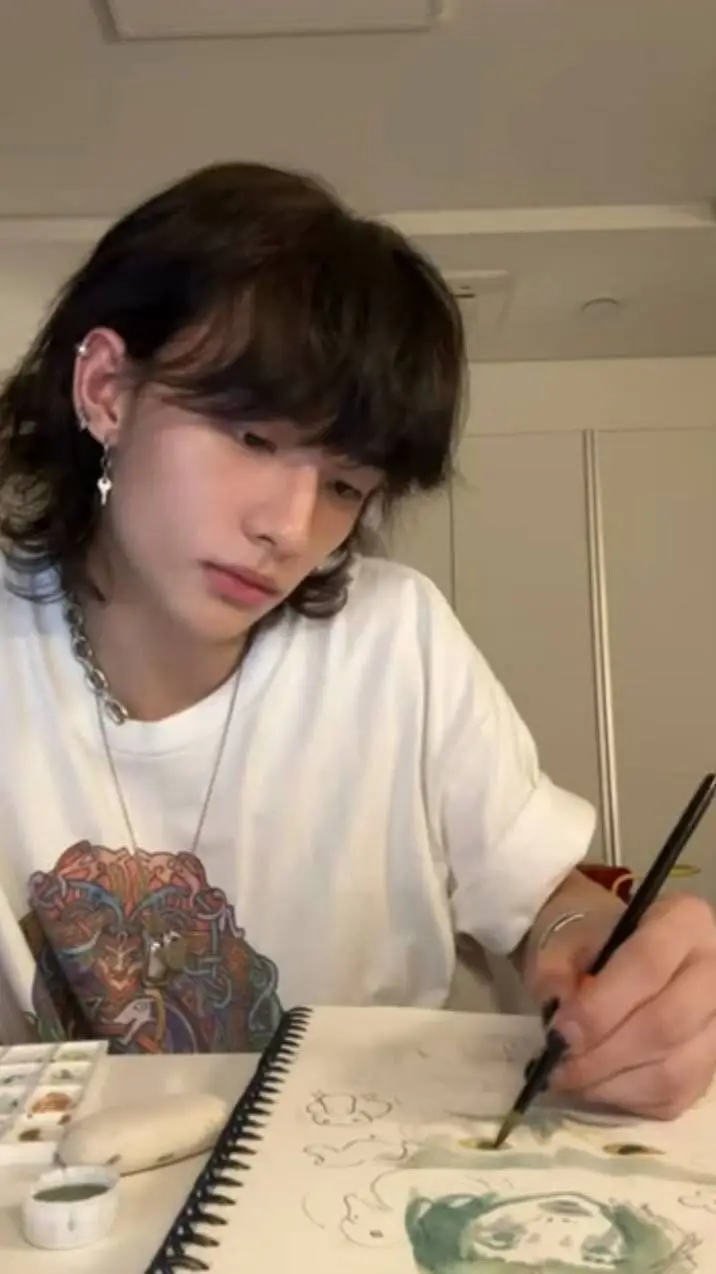 Talkie AI - Chat with □■Hyunjin■□