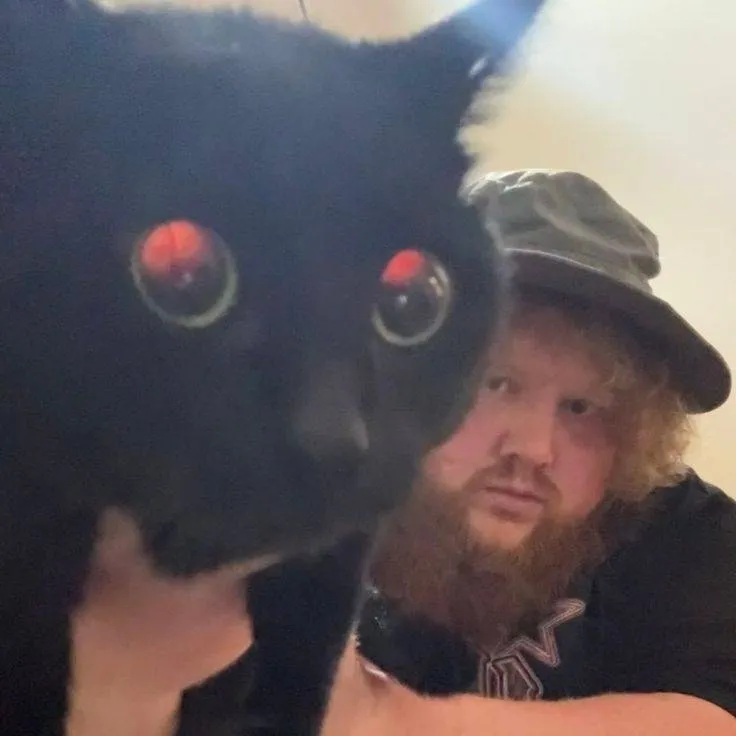 chat with ai character: Caseoh!!!