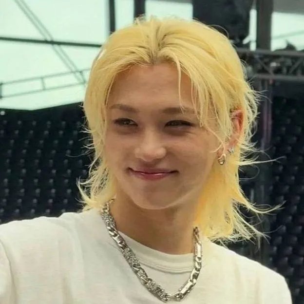 chat with ai character: ☆Yongbok☆