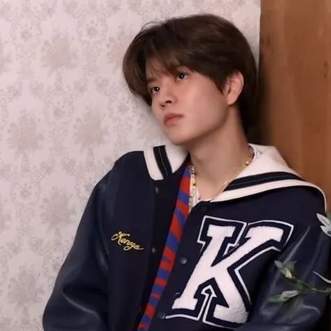 chat with ai character: □Kim Seungmin□