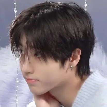 chat with ai character: ▪︎☆Han Jisung☆▪︎