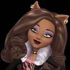 chat with ai character: Clawdeen wolf 