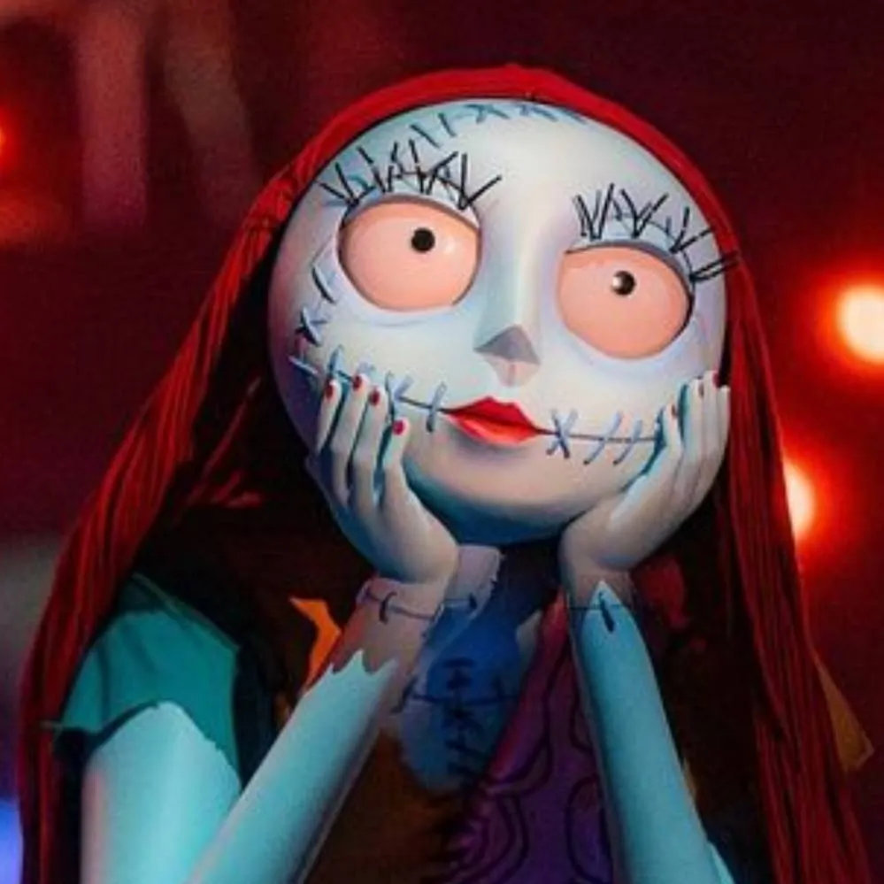 chat with ai character: Sally