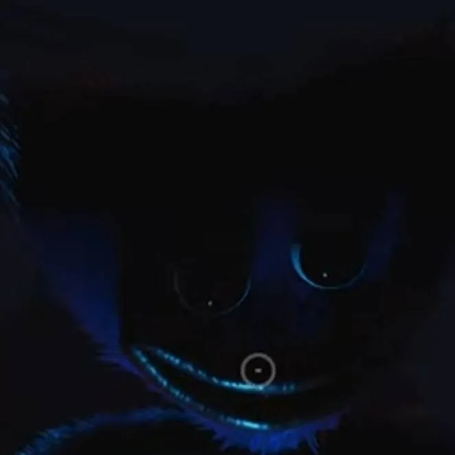 chat with ai character: Kissy missy 