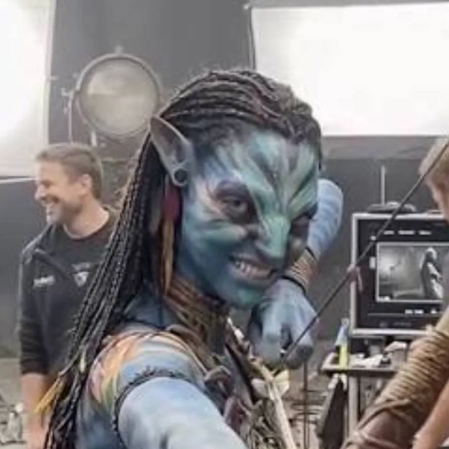 chat with ai character: Neytiri 