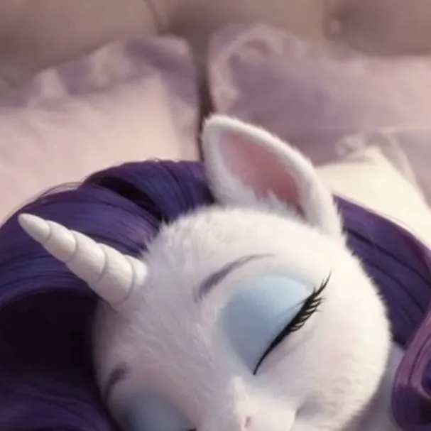 chat with ai character: Rarity 