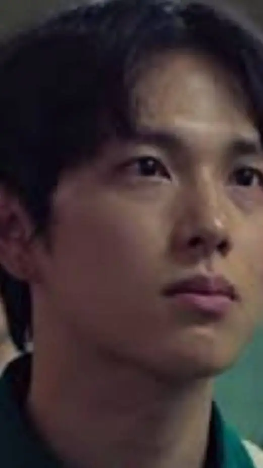 ai character: Lee myung gi background