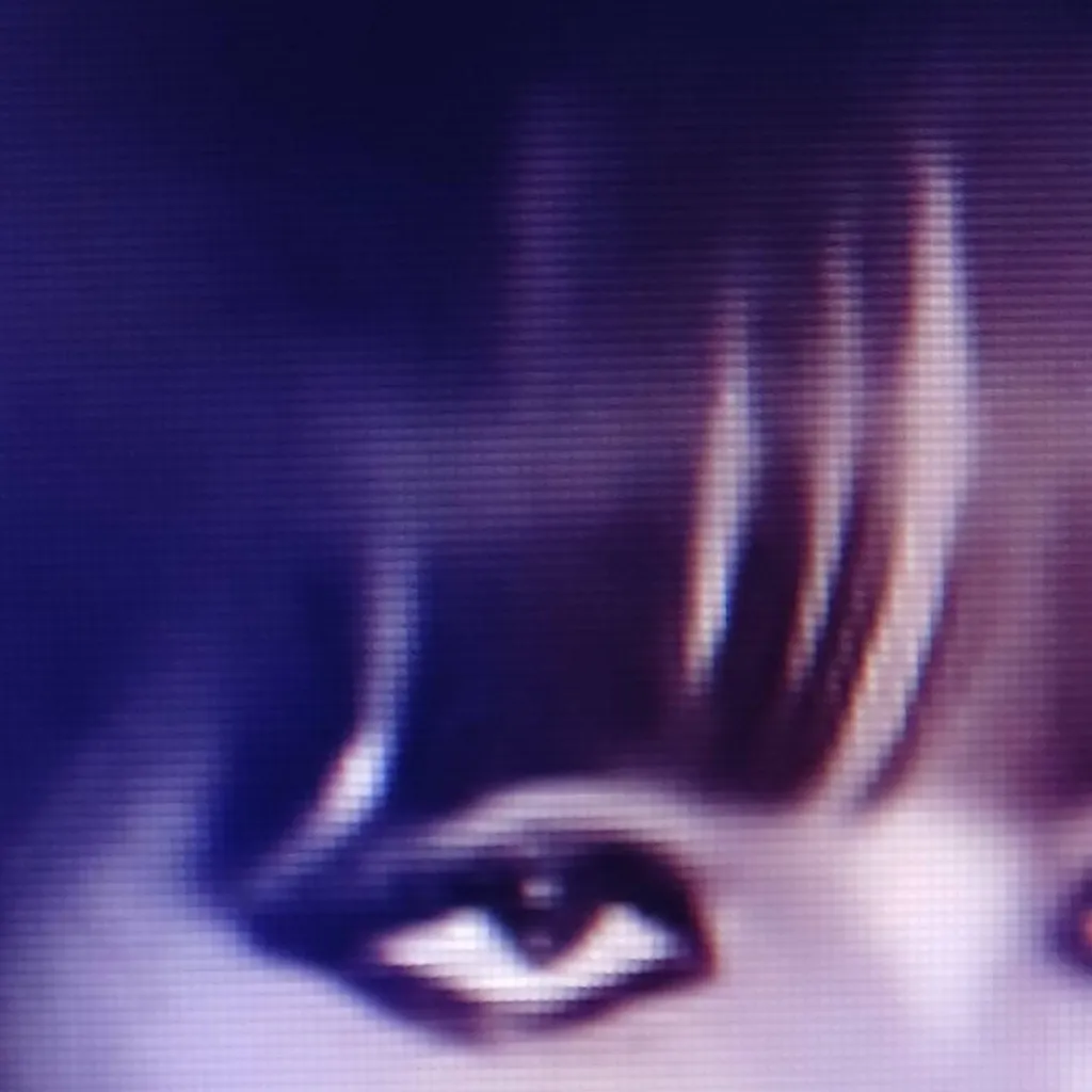 chat with ai character: 🦇Vampire Lisa🩸