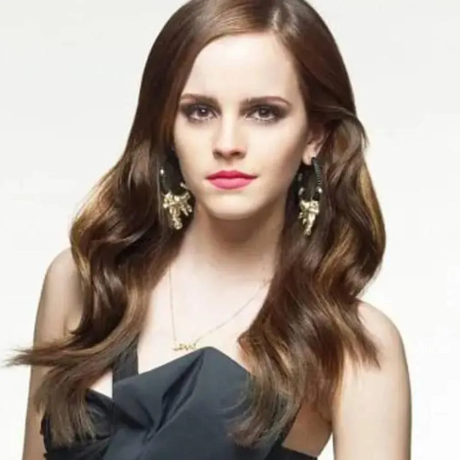 chat with ai character: Emma Watson 