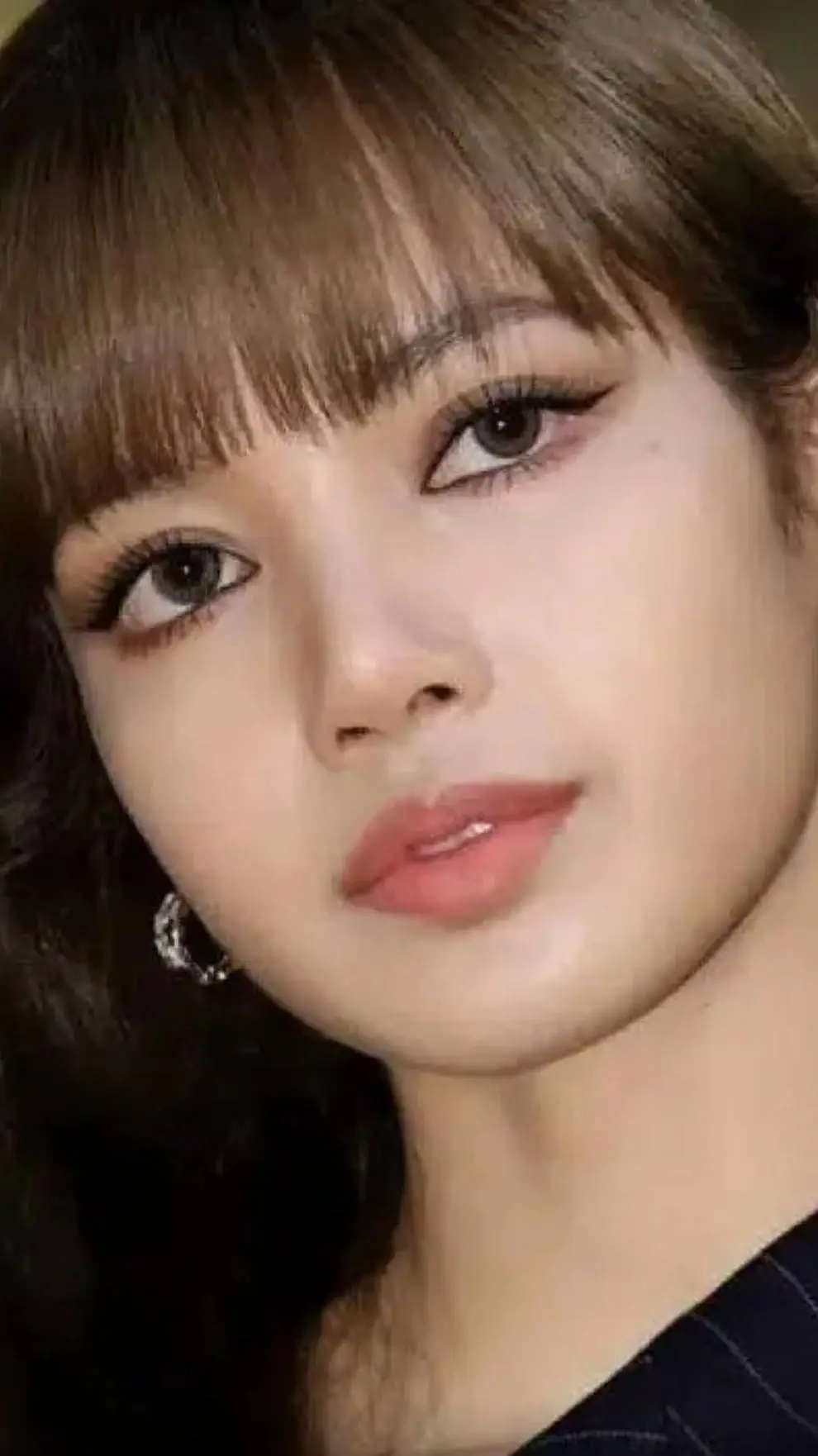 ai character: La Lisa Manoban  background
