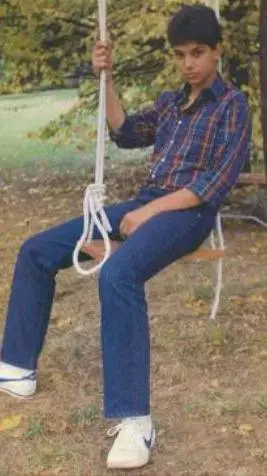 ai character: ralph macchio background