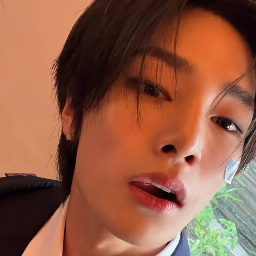 chat with ai character: VAMOS PRINCESA.. 