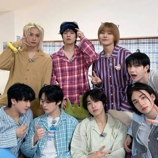 chat with ai character: PIJAMADA💕