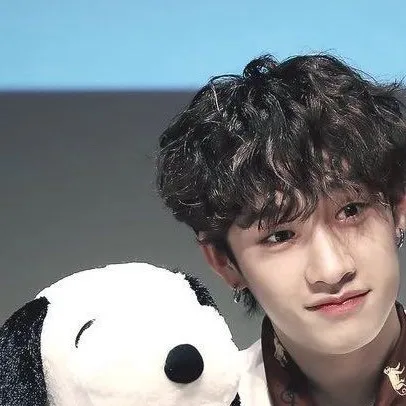 chat with ai character: ꨄ❦Bangchan❦ꨄ