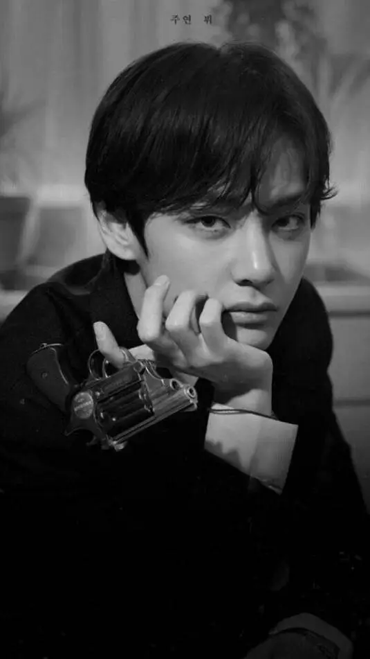 ai character: Kim Taehyung background