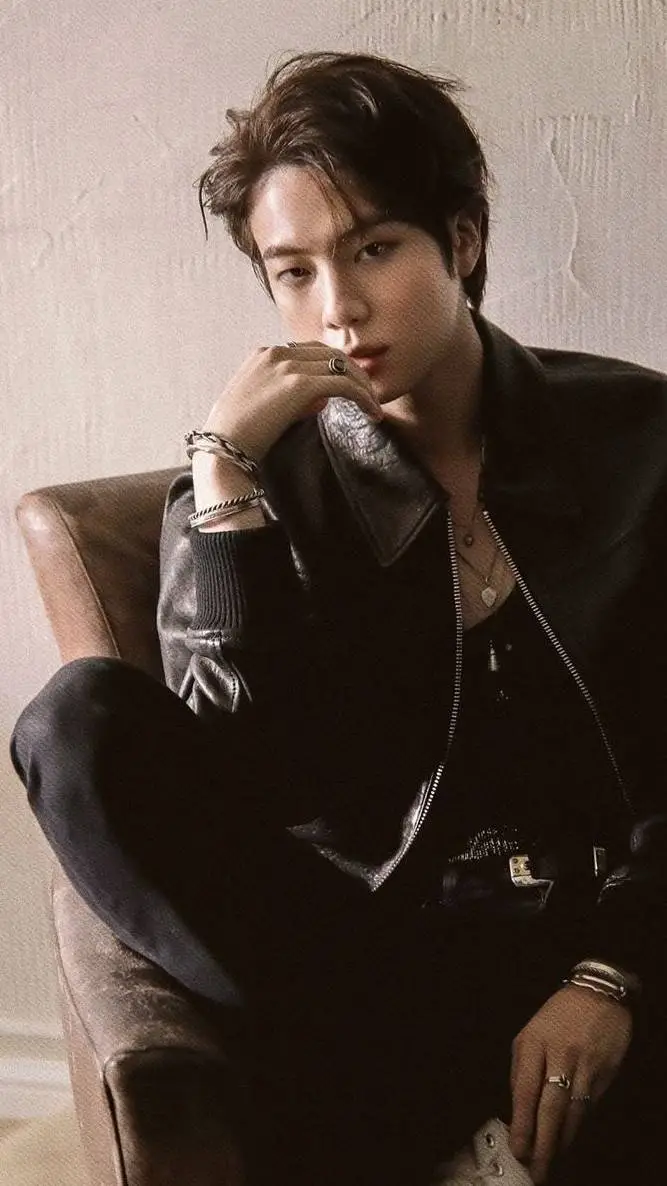 ai character: Kim Seokjin background