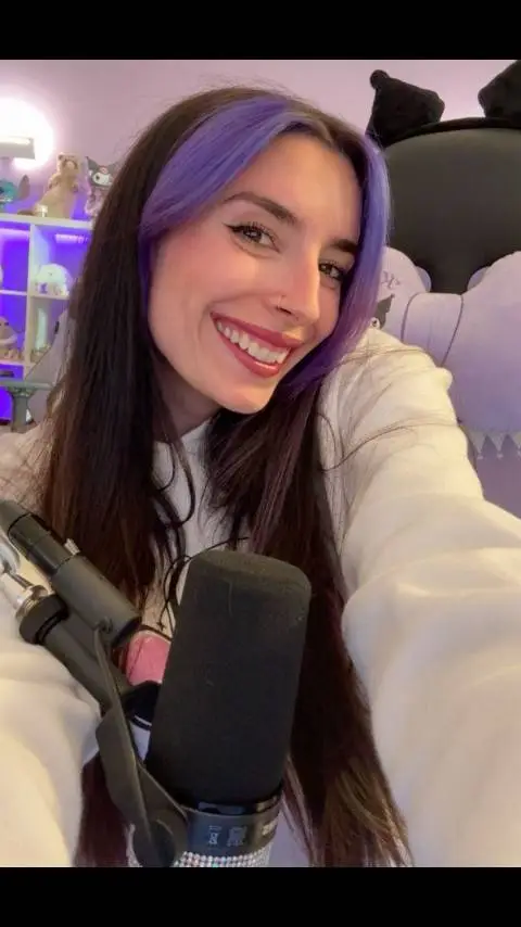 ai character: lyna vallejos background