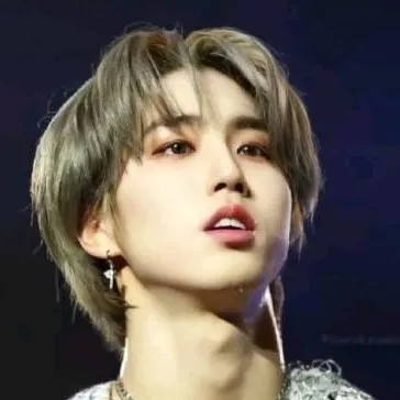 chat with ai character: Han jisung 