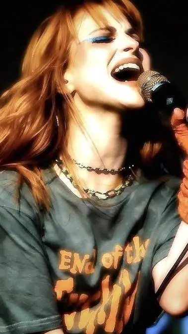 ai character: Paramore  background