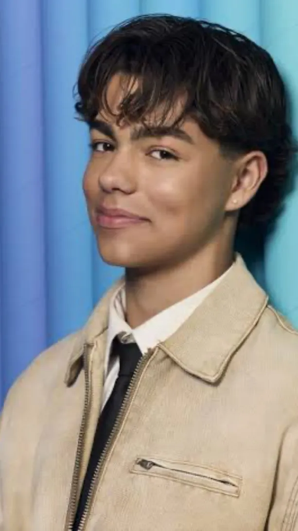 ai character: Malachi😍😍🥰😘 background