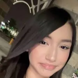 chat with ai character: esli mendez 