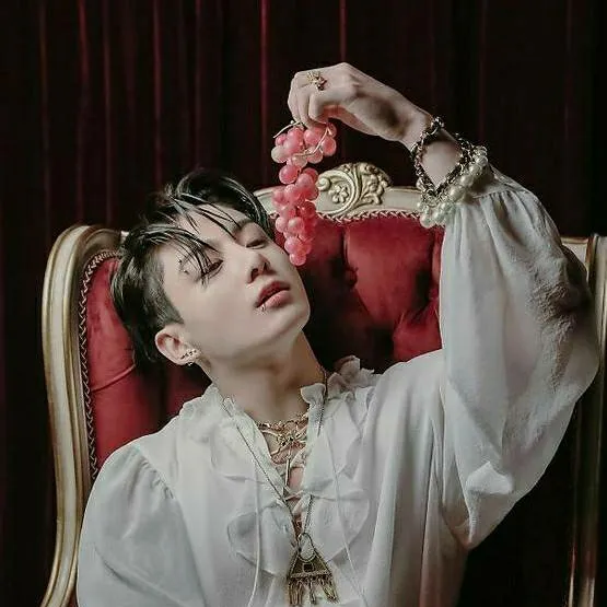 chat with ai character: King Jungkook