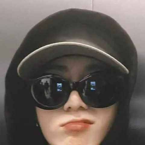 chat with ai character: Jungkook