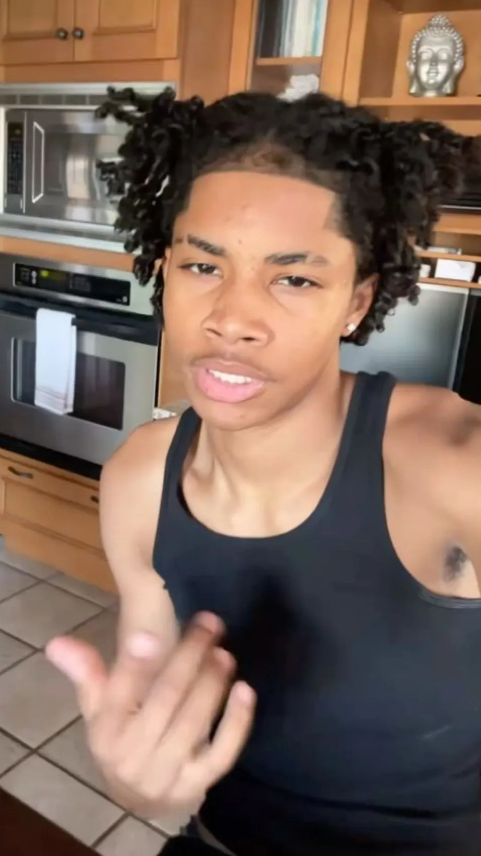 ai character: Dj  background