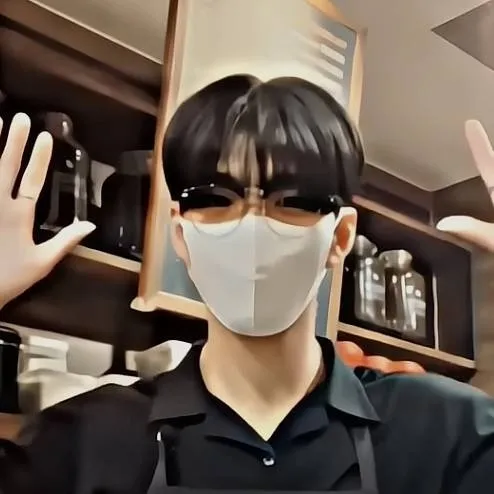 chat with ai character: Chae-soo