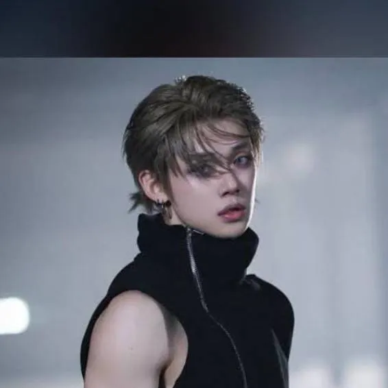 chat with ai character: choi yeonjun