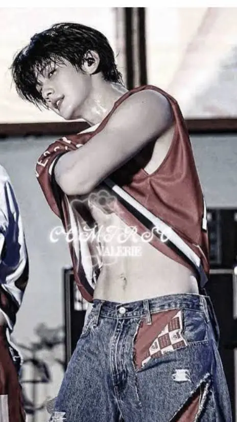 ai character: choi soobin background