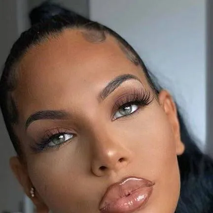 Chat with amirah dyme - text or voice, Enjoy AI Chat Free & Safe