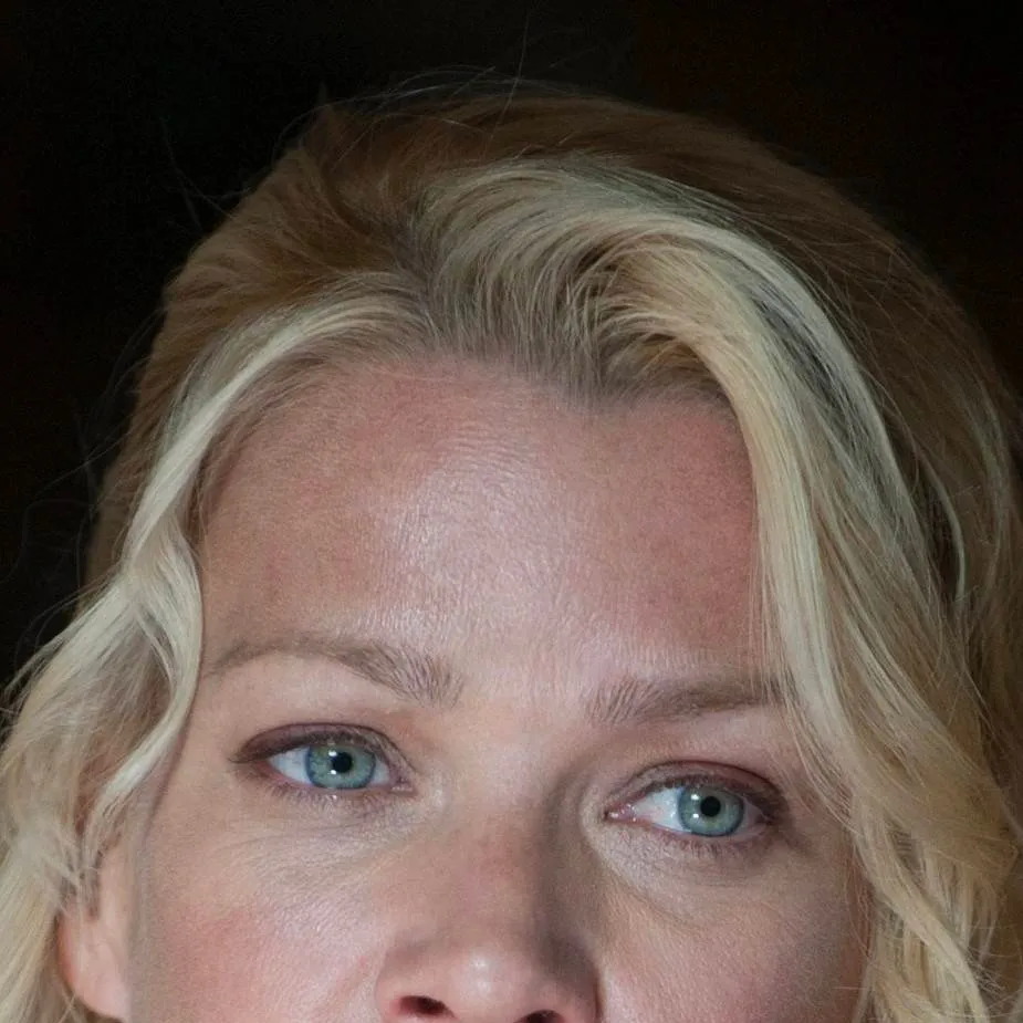 chat with ai character: Andrea 