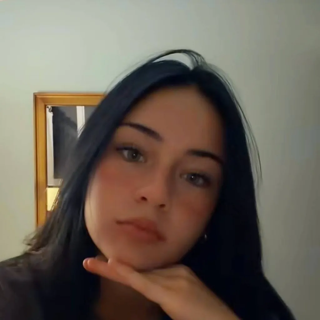 chat with ai character: Linda🇨🇵🇫🇮