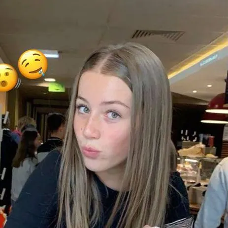 chat with ai character: Camilla🇺🇸🇮🇹