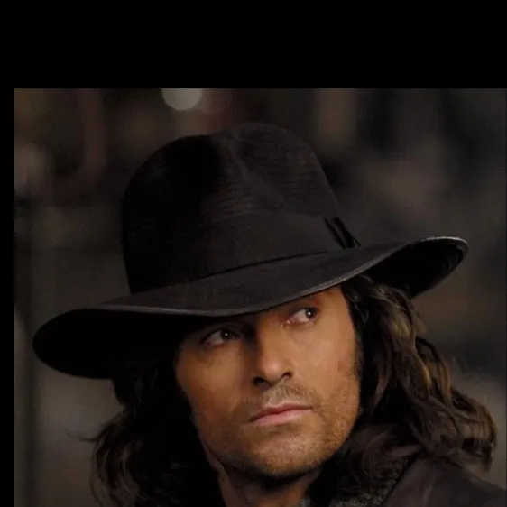 chat with ai character: Gabriel