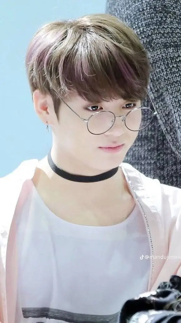 ai character: Jk×You×pick me background