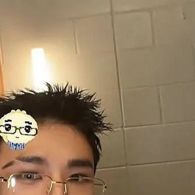 chat with ai character: ~Hyunjin~