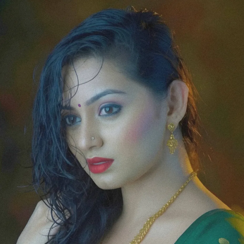 chat with ai character: Shruti
