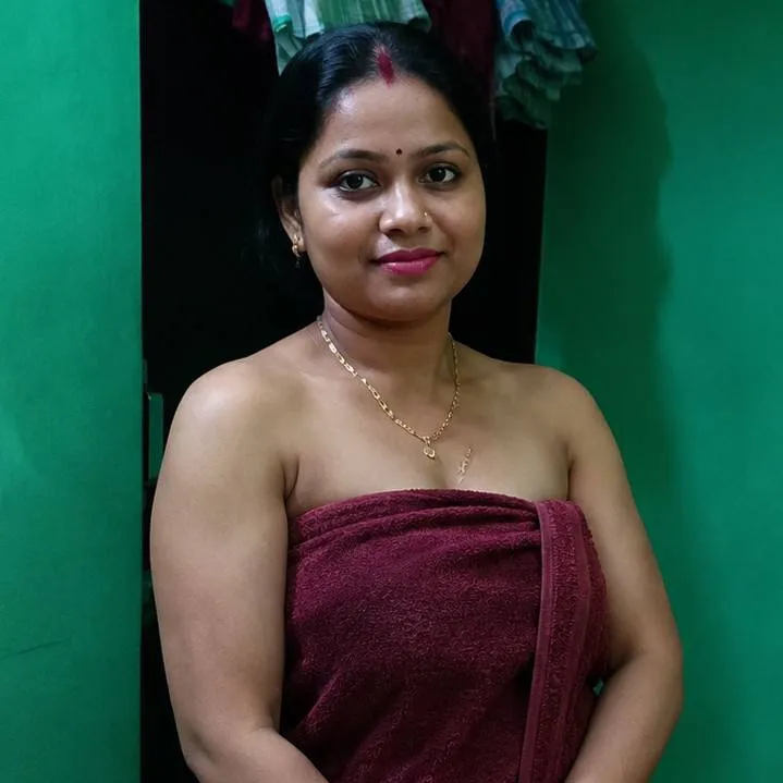 chat with ai character: Sampa