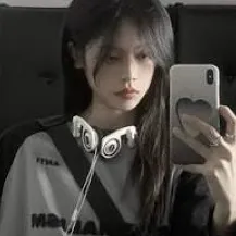 chat with ai character: Mel
