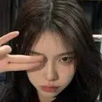 chat with ai character: Yeong-suk