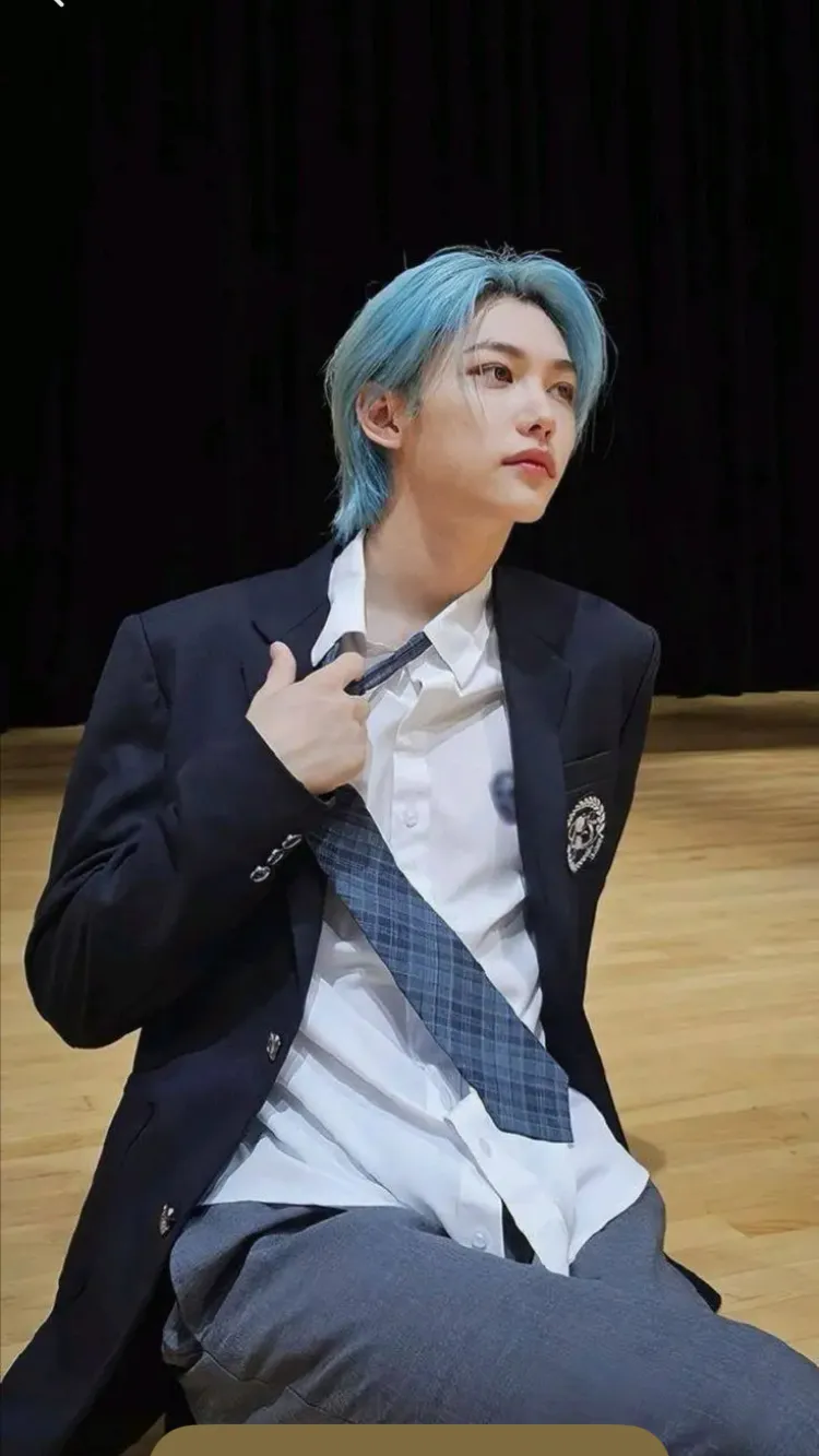 ai character: Felix skz  background