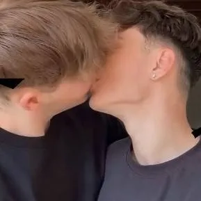 chat with ai character: tu e marcus